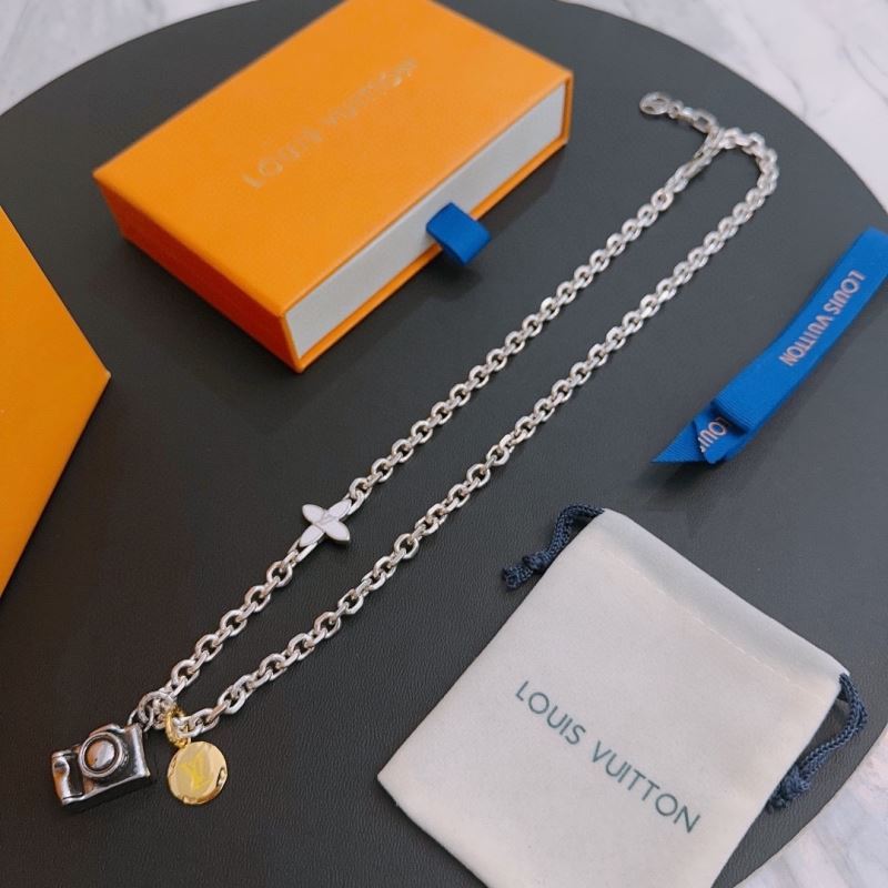 Louis Vuitton Necklaces